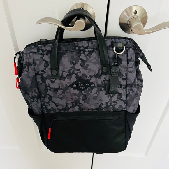 Sherpani Dispatch Convertible Backpack Tote Travel Backpack, Dream Camo - Picture 1 of 4